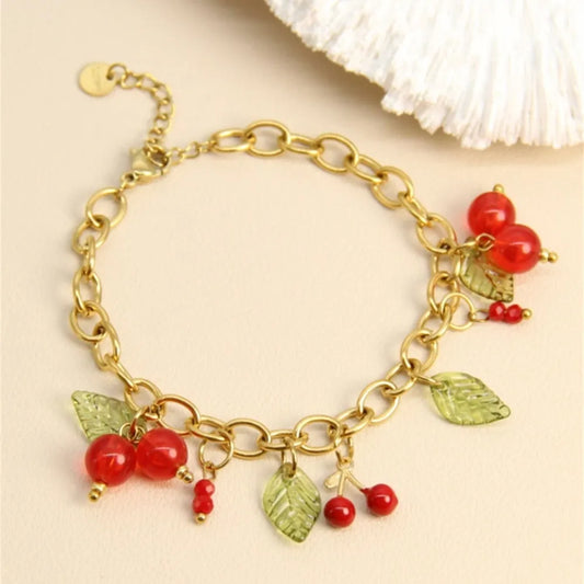 Bracelet Cerises & Feuilles – Le charme acidulé