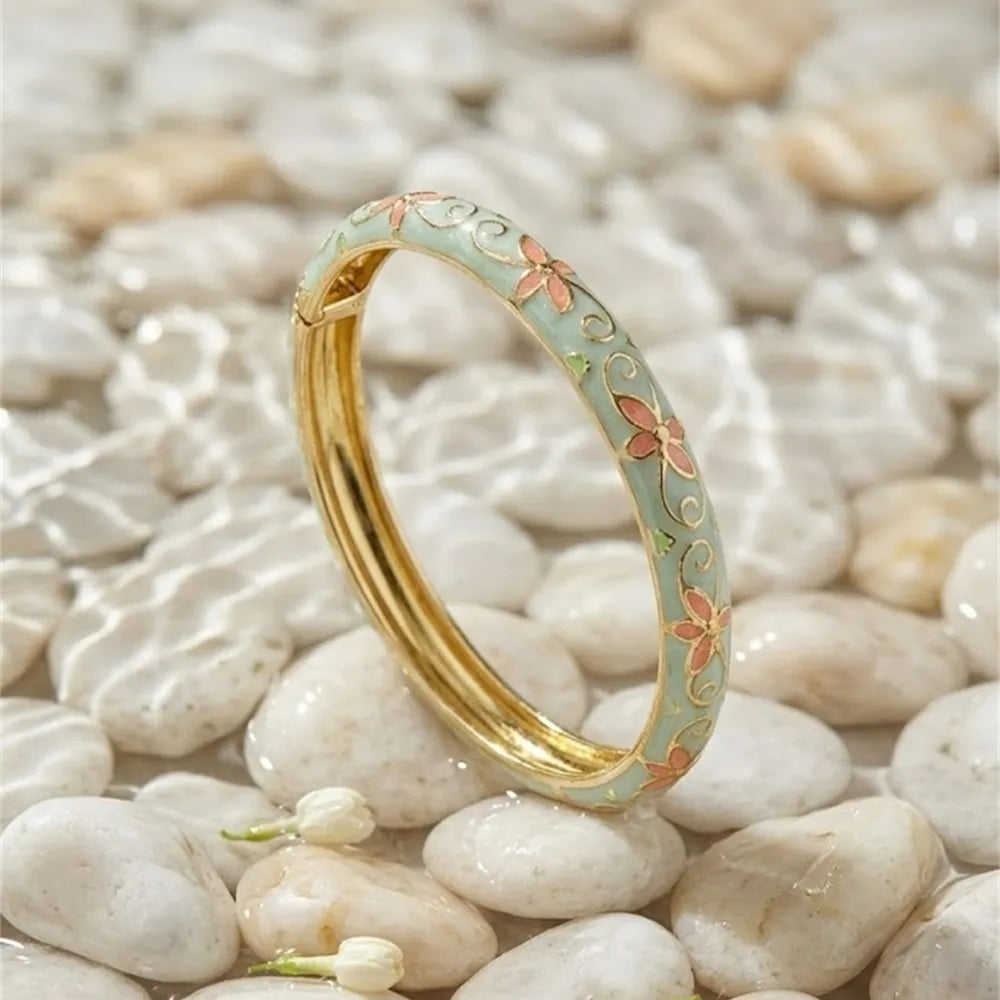 Bracelets Thaï Fleur Colorés en Laiton – Joncs Bohème Chic