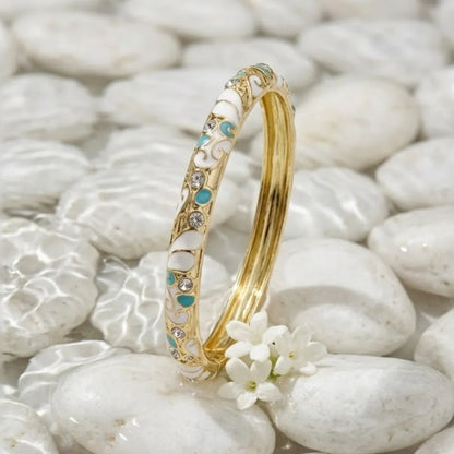 Bracelets Thaï Colorés en Laiton – Joncs Bohème Chic & Strass