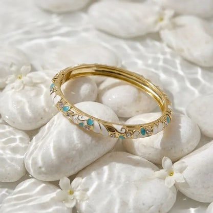 Bracelets Thaï Colorés en Laiton – Joncs Bohème Chic & Strass
